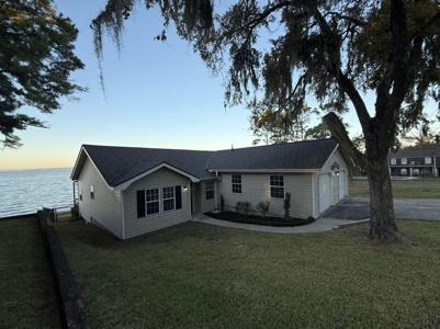 102 Bridgelanding
