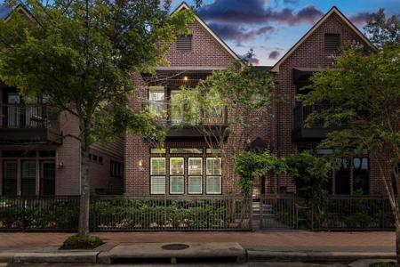 26 Riva Row