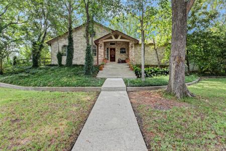 281 Harbor Run Drive