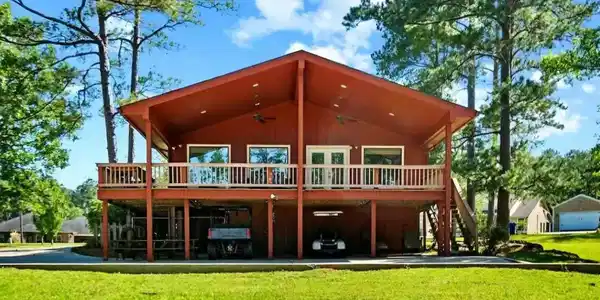 156 Cove Lane