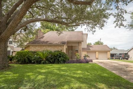 407 Hedgecroft Drive