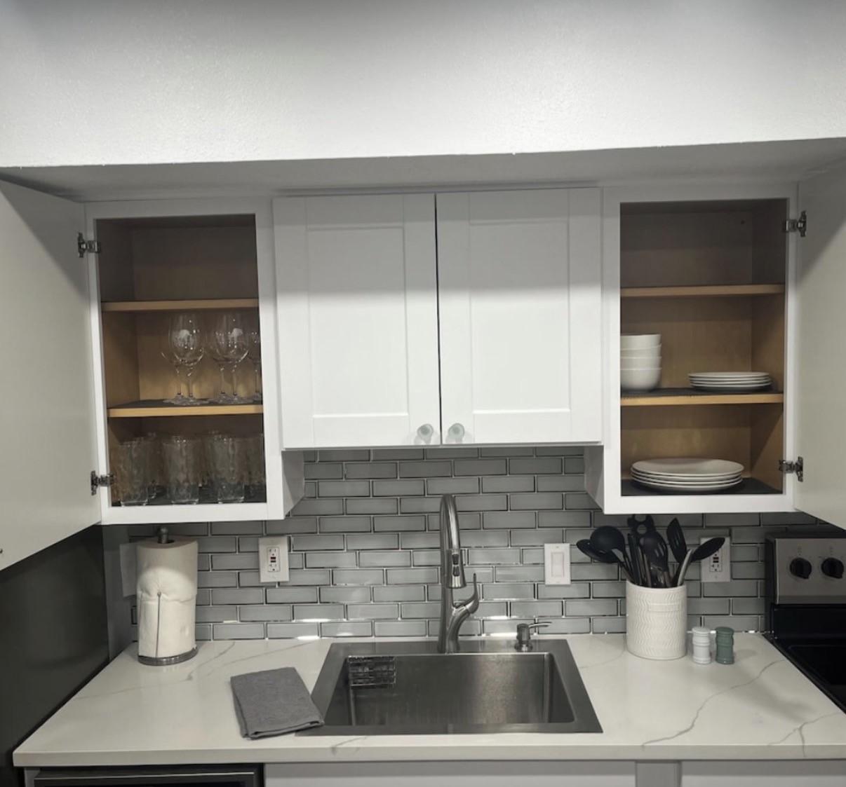 Image 4: Sink View
