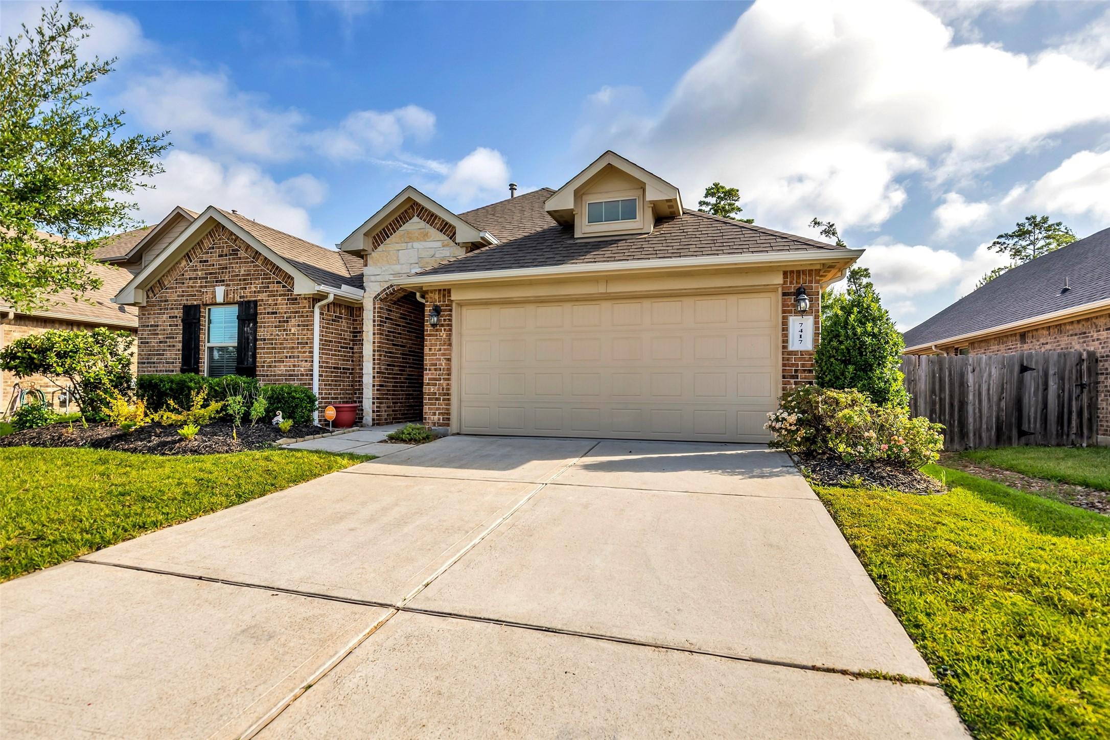 Image 1: Welcome home to 7417 Mango Orchard in Water Crest
