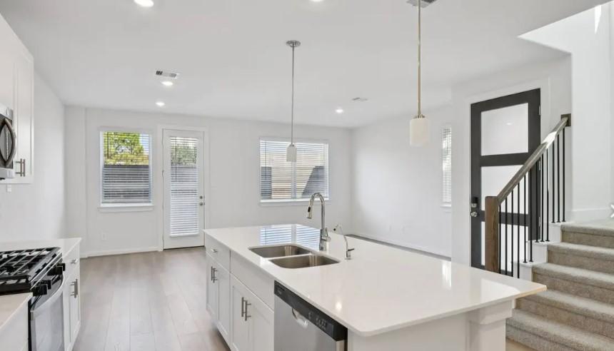 Image 2: Photo is not of the actual home, but is an inspira