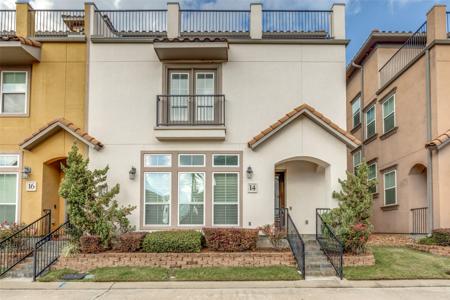 14 W Oaks Drive