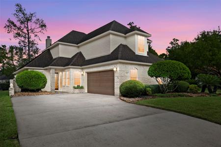 8231 Vaulted Pine Drive