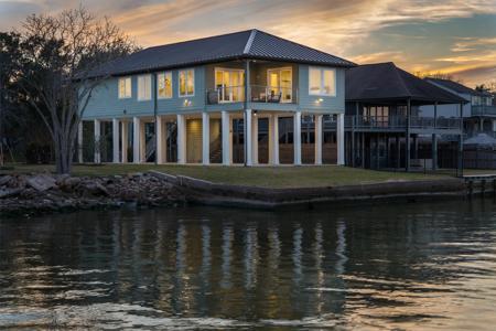 2002 Cove Park Drive