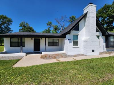 41 Crestmont Street