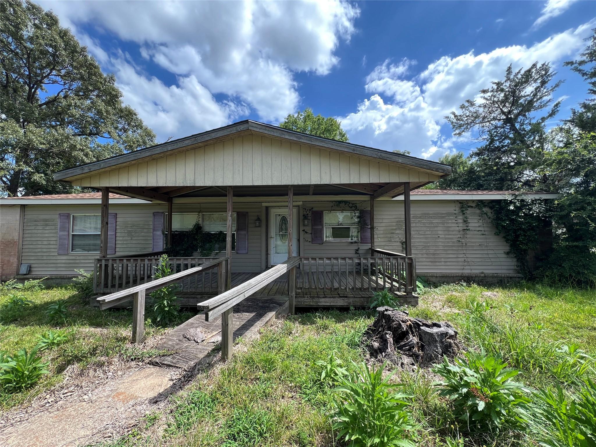 Image 2: Front of the home.