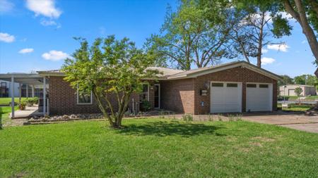 118 Gov Sterling Circle