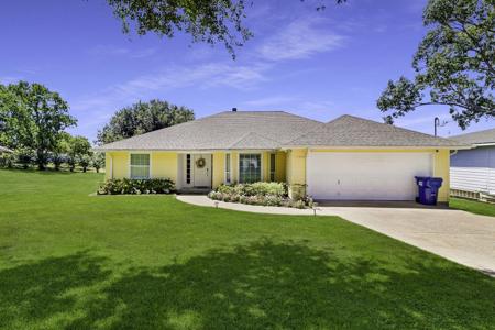 1346 Landing Way