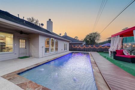13135 Yaupon Holly Lane