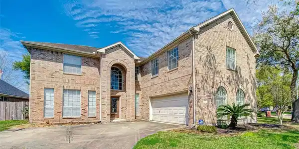 1227 Elmhurst Trails Lane