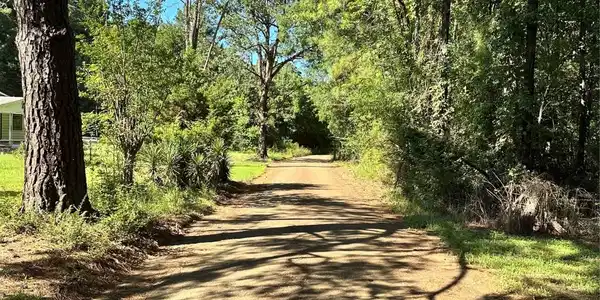 00 Noble Drive