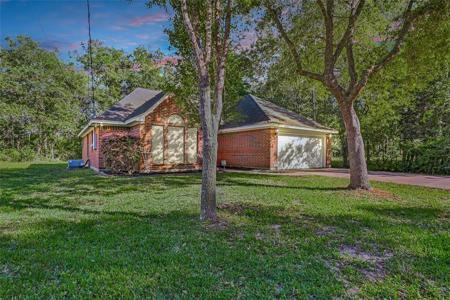 22406 E Shorewood Loop
