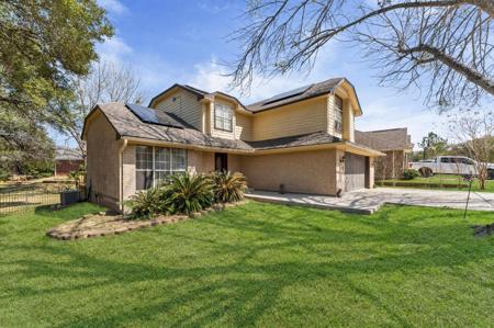 228 April Waters Drive W