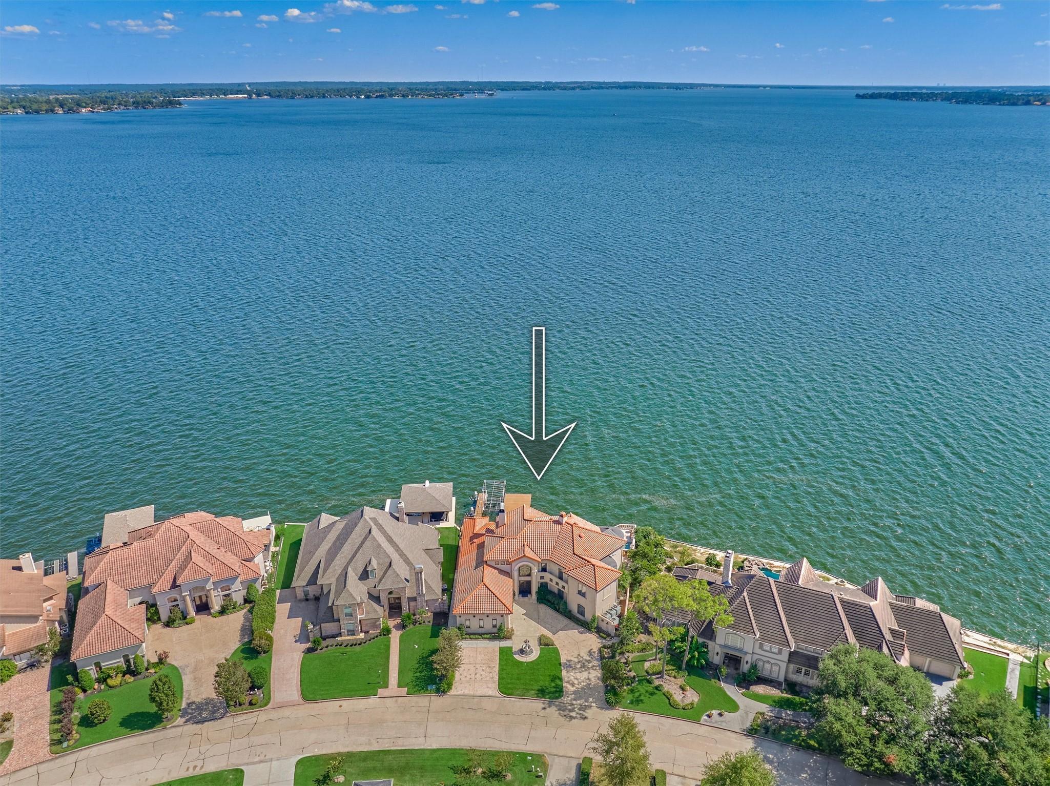 Image 4: The Southeast orientation captures cool breezes an