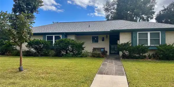 534 Whitecap Drive