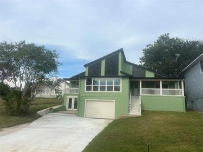 311 Edgewater Drive