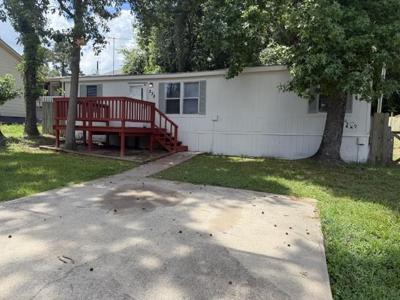 238 Northlawn
