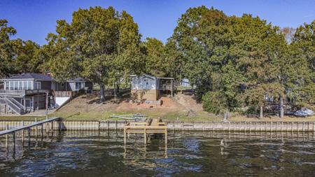 210 Rain Forest Road