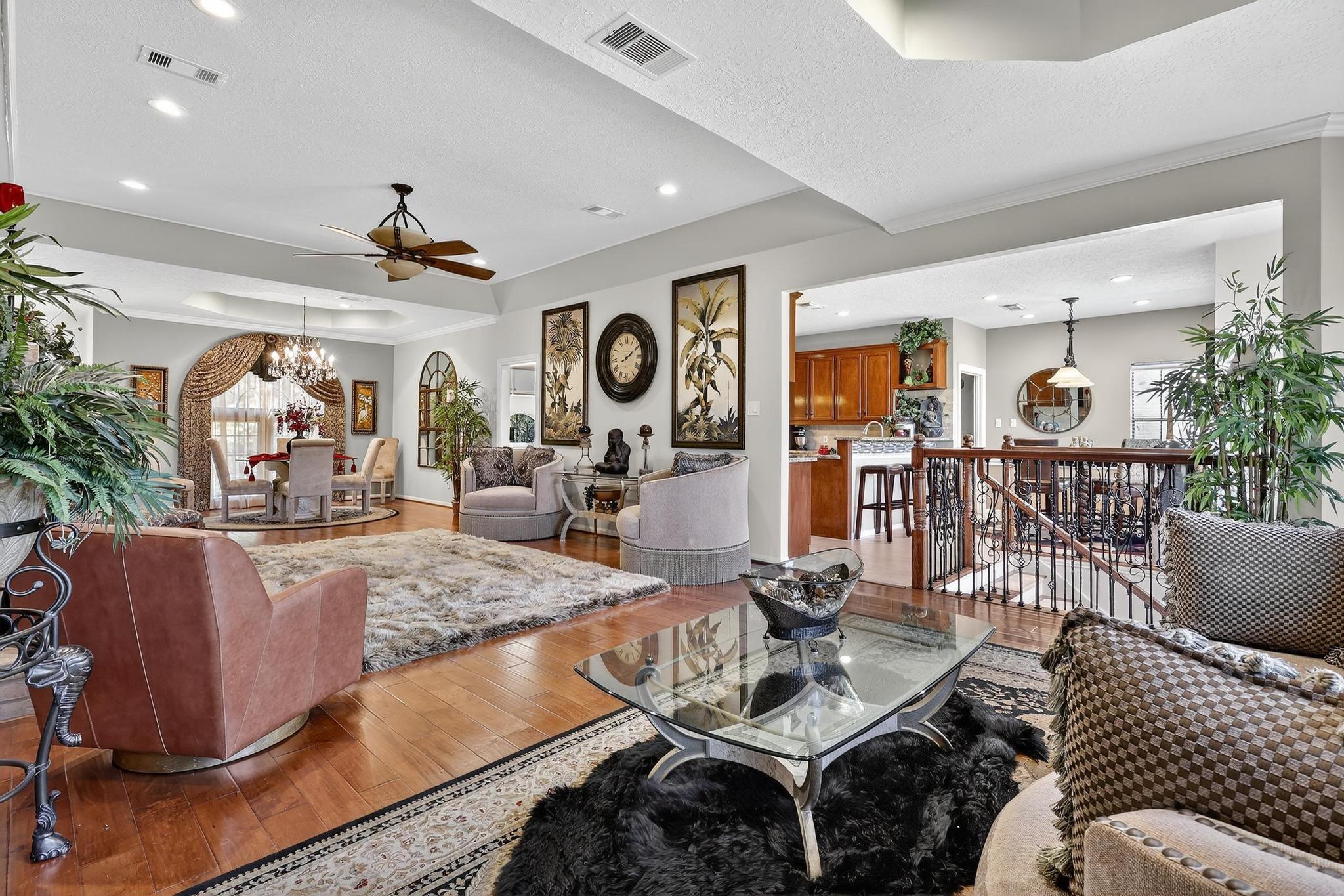 Image 4: Expansive main-level layout highlighted by recesse