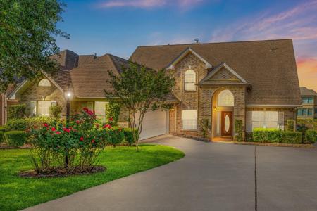 6075 Longmire Trail