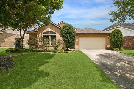 6823 Amber Pine Court