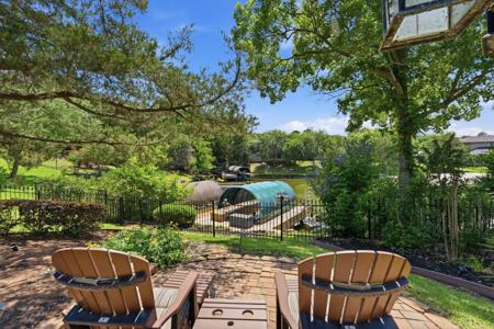 17811 S Blue Heron Circle