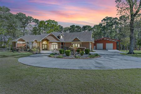 427 Lassen Villa Court