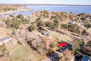 637 Stevens Lane