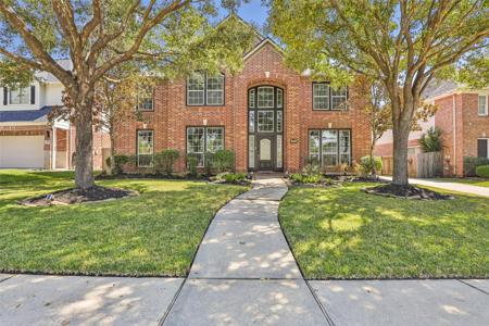 15914 Maple Shores Drive