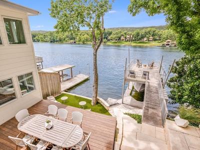 1704 Ski Slope Drive