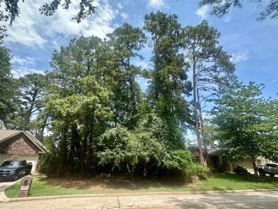 3322 Longfellow Circle
