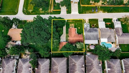 434 Lakeside Drive
