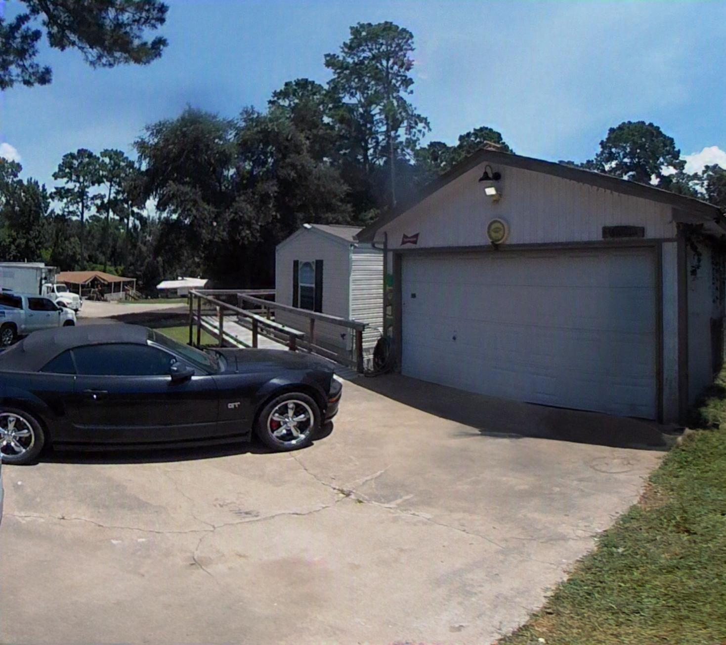 Image 2: One Car oversized deep garage with wheelchair acce