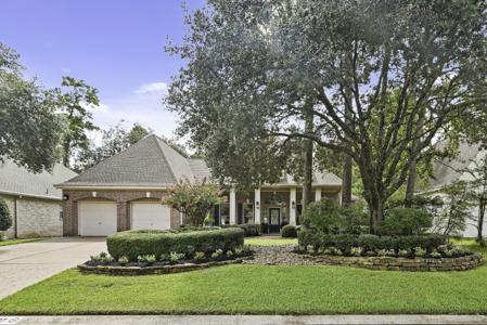 27 Acorn Cluster Court