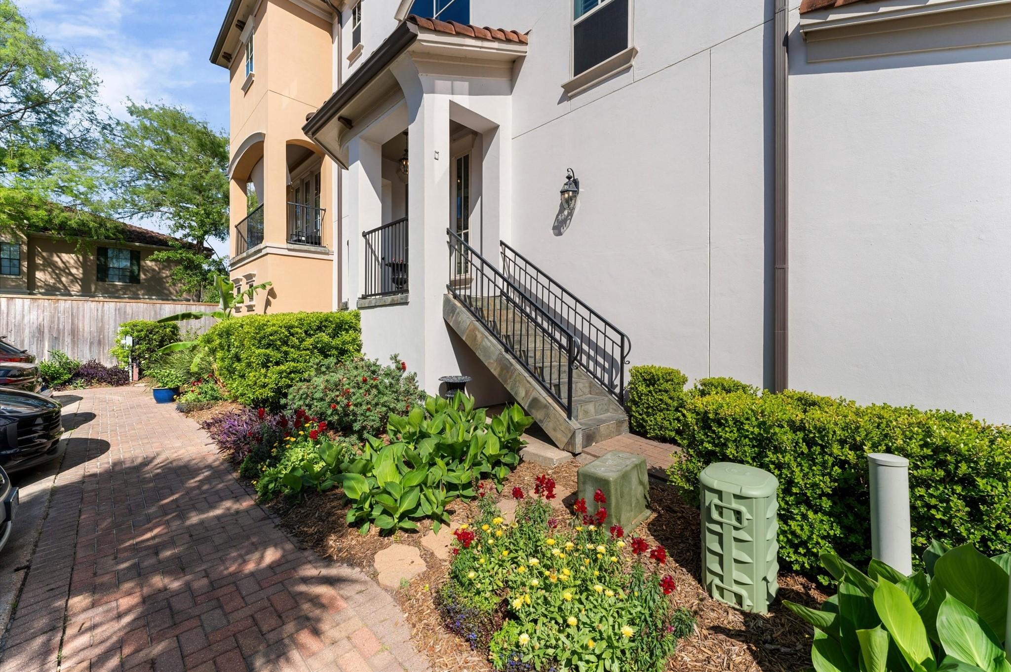 Image 4: Custom Built by HWD Custom Homes