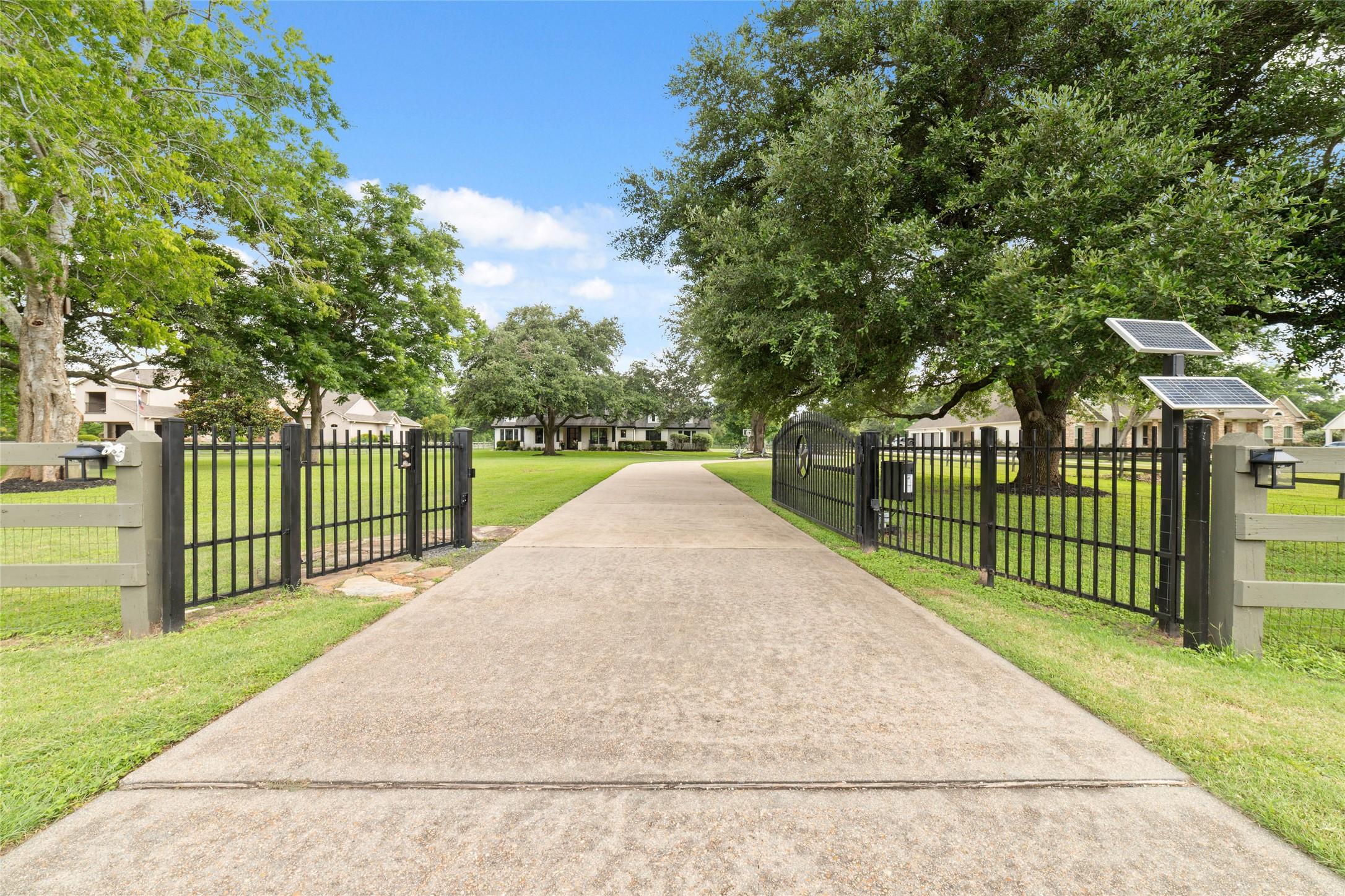 Image 3: Automated Privacy Gate