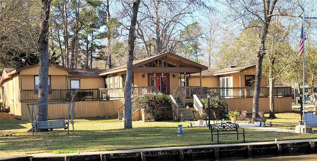 10 N Lafitte Lookout Drive, Point Blank, TX lhrmls00873856