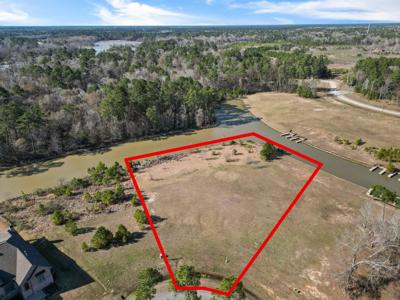 403 Mendecino Glen Court