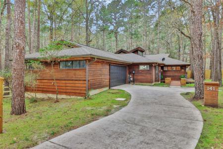 141 S Fairway Loop