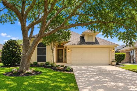 2311 Fairway Pointe Drive