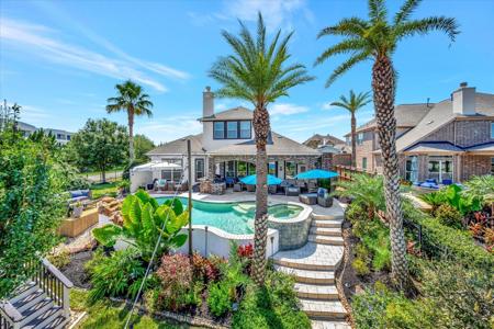 842 Signature Cove