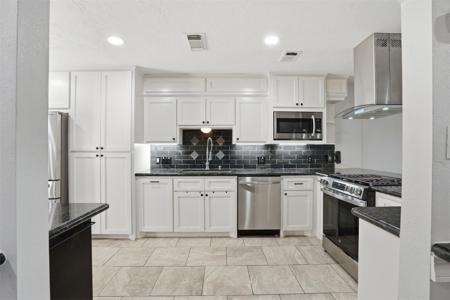 18024 Starboard Drive