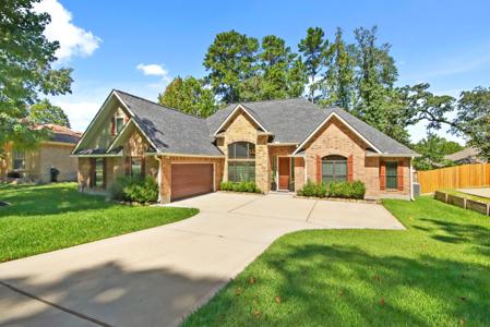 1921 Rollingwood Drive