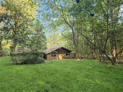 319 Holly Crest