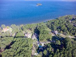 1242 Beachrock