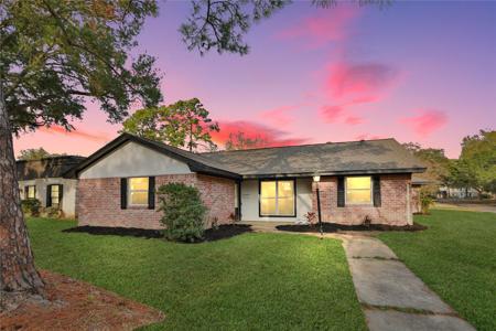 18111 Barbuda Lane