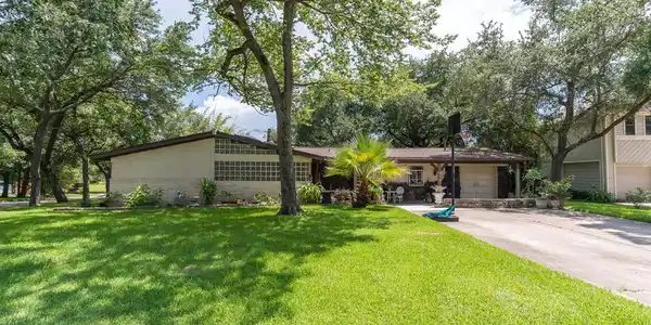 101 Cedar Lane